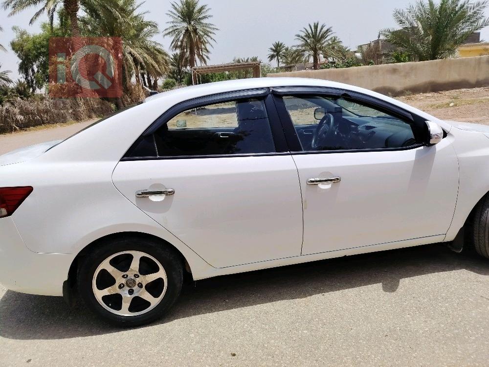 كيا سيراتو